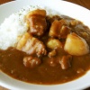 カレーに豚肉を入れる家庭があるらしい 	