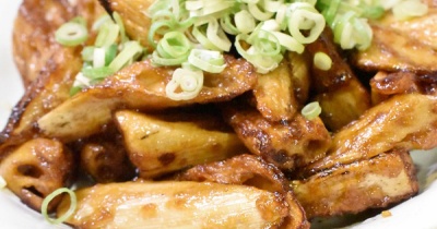 酸味でさっぱり♪れんこんの揚げ炒め