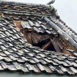 『蔵屋根陥没補修工事』の画像