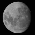 8月6日の月 - 20時頃には雲が激減しました