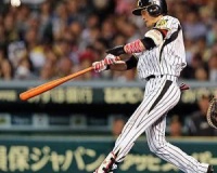 右打席が大和で左打席が柳田悠岐のスイッチヒッター