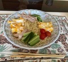 昼ご飯に冷やし中華