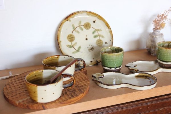 うつわ屋Living&Tableware NEWS - 滝沢三奈子