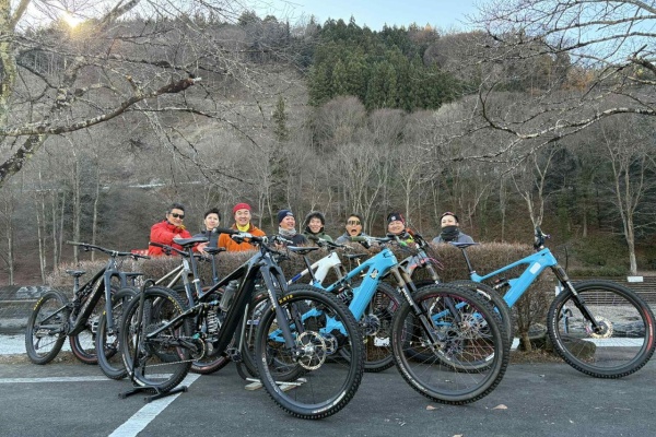 中華カーボン29er /ダイナソートレイルツアー/お問い合わせはPC版