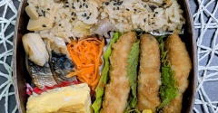 変化がつけれるのはとってもいい～夫のお弁当387