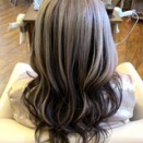 完全ノンジアミンヒーリンググレイカラーによる ブリーチonカラーで 安全安心、若返りメニュー！