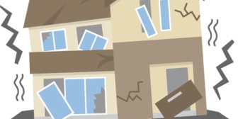 震災で活断層上に建てられてた我が家は揺れが極度に激しく、新築だったが半壊。「震災観光名所」かのように見物に来る連中まで現れた…