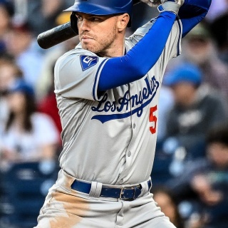 紺綬褒章受章の塚越仁慈さん油絵展（11月23日から東京渋谷で開催