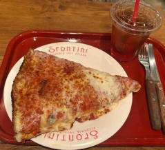 原宿　「PIZZERIA SPONTINI カスケード原宿店」