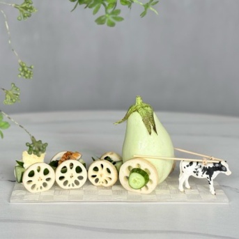 精霊牛車にお土産を乗せて♪  HARBSのケーキを一緒に食べて♪
