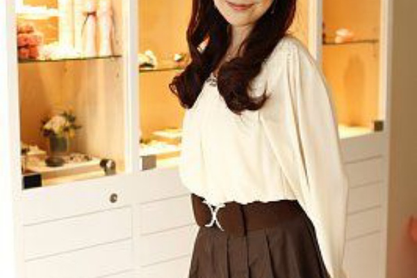 元フジテレビの女子アナ 高木広子 杉浦広子 さんは今 肌状態がはっきり映し出されるデジタルへの移行は残酷 それがなければ 画像あり まとめんたる W 2chまとめ