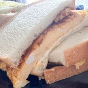 サンドイッチ作ってピクニックするでー