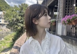 【悲報】筒井あやめさん、真っ黒・・・