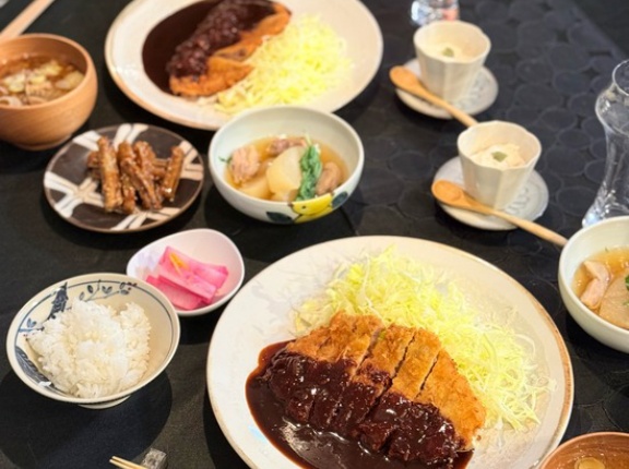 味噌カツ定食の夜ごはん