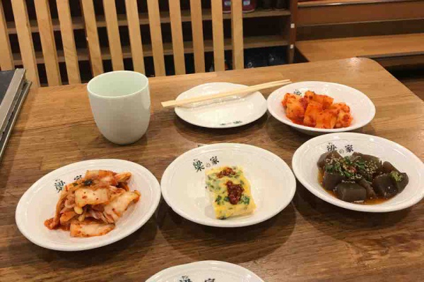 たびのおととか 旅の音と香 新大久保ランチ