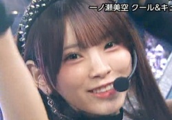 【朗報】最近の森平麗心、ガチでセクシー路線へwwww