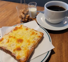 【開店】熱々のクロックムッシュがとても美味い！布田に開店したミツコの上質モーニングに大満足