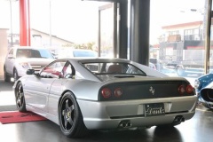 フェラーリの旧車、カッコよすぎる