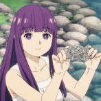 【朗報】フリーレンのフェルン、薄着で体型があらわになる