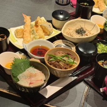 【梅田】老舗のトリプルメインのセットがやばすぎる　～与太呂 梅田店