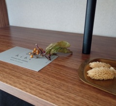 鯉のぼりをしまって通常インテリアに模様替え