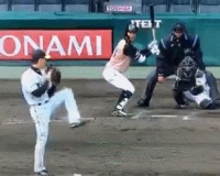 【阪神】ドラ4遠藤成、7回表の守備から遊撃手で出場！軽快な守備を見せる！！
