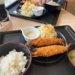 夫とランチ第8弾は「松のや」のエビフライ
