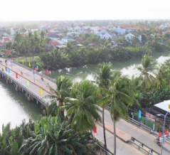 ホイアン　ホテル屋上から下界を撮る（3日目）