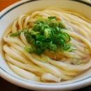 実は美容＆デトックス効果も　「うどん」にネギを入れた方がメリットだらけの理由