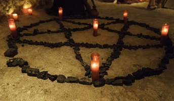悪魔崇拝ってなんなのか?