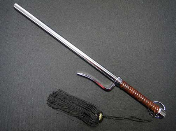 十手ってなぜか中二心をくすぐるモノがあるよなwwwwww