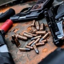 アメリカ人「一度も実物の銃を見たことがない人なんているの？」