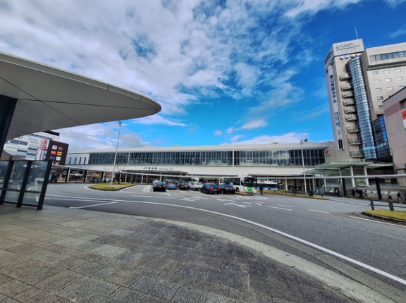 富山県民の恋愛観・家族事情がわかる？！今回は恋愛・家族編！『47都道府県別 生活意識調査2025-26版』発表。ソニー生命調べ。