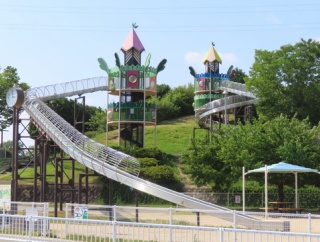 7月25日〆に巨大滑り台２台！三木山総合公園野球場②です
