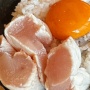 グルメ系バズアカウントさん、完全に生の鶏肉丼を紹介してしまう