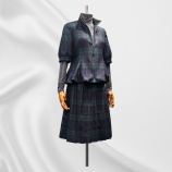 『新作バルーンジャケット＆プリーツスカートをご紹介いたします。』の画像