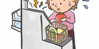 セルフレジはお金入れるところや操作方法が店によって違うから一瞬悩むよね。規格が違うから仕方ないけど…