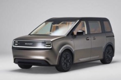 シャープ、「EV」27年度発売…「ファミリー層が無理なく買える値段を狙う」