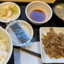 パイプオルガンと銀杏並木