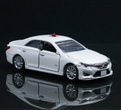 レビュー トミカプレミアム 24 トヨタ マークX 覆面パトロールカー
