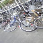 ブサメンが駐輪場で自転車ドミノしてるＪＫがいたから手伝ったら