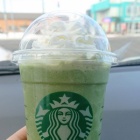 『STARBUCKSの抹茶クリームフラペチーノ』の画像