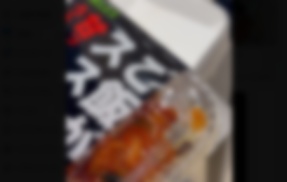 【動画あり】ギャルX民さん「キムチに虫混入してたんだがｗｗｗ」