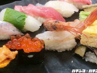 【画像あり】パチで負けたからドカ食いするぞｗｗｗｗ