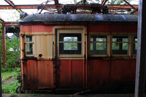 バスターズの非日常と廃墟の日々 駅 鉄道 廃線 廃車両 廃道