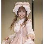 【画像】ガチでこれが二児のパパ（48歳）に見えんのやが