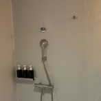 【悲報】発達障害者『風呂場でシャンプー切れてることに気づいたら”これ”やっちゃう』→