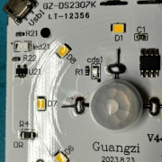 丸型8LED人感ナイトライトの分解