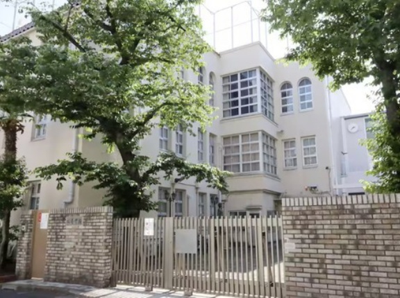 【女子御三家】桜蔭の隣に盗撮魔・露出狂が大喜びするタワマン建設へ