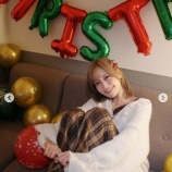 『[イコラブ] 諸橋沙夏、自宅クリスマスパーティーにファン驚き「クオリティ高い」「お家レベルじゃない」』の画像